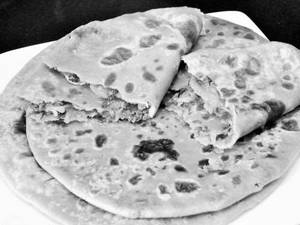 Gobi Pyaz Paratha 