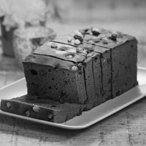 Plum Cake (300gm)