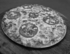 Regular Margherita With Basil Pizza 