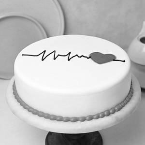 Round Life Line Butterscotch Cake