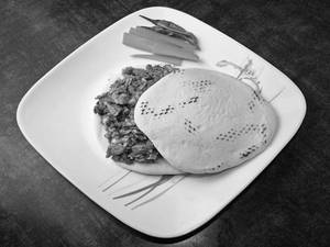 Shawarma Kuboos Plate