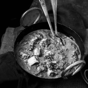 Lasooni Palak Paneer