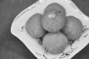 Boondi Laddu[250 Gms]