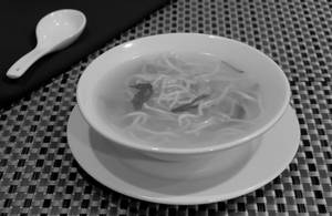 Veg Noodle Soup (500ml)