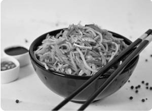 Egg Hakka Noodles