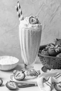 Strawberry Shake