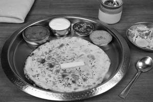 Paneer Chilly Kulcha