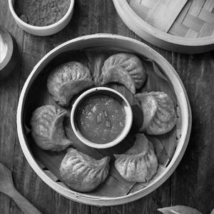 Paneer Fried Momo (4 Pcs)