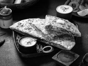 Chicken Kheema Paratha