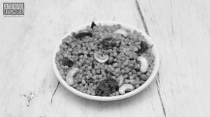 Boondi Mixture [250 Grams]