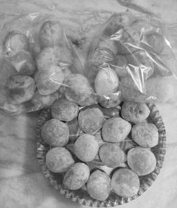 Sukha fuchka [20 pieces]