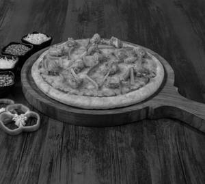 Chicken Twist Pizza
