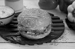 Peri peri paneer burger