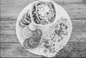 Garlic Kulcha (2 Pcs)