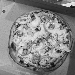 Onion and Paneer Pizza [7 inches]