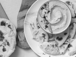 Hummus Pita