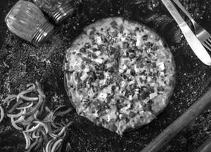 Peri Peri Paneer Pizza