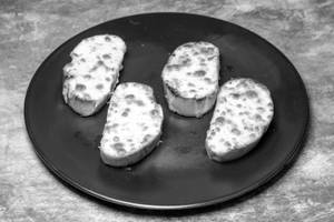 Garlic Bread With Cheese