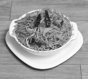 Veg Schzuan Hakka Noodles