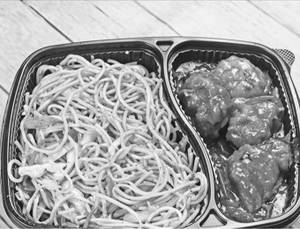 Veg Korean Noodles With Chili Chicken [3 Pieces]
