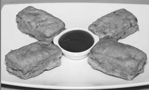 Stuffed Bread Pakora With Ketchup(2 Pcs)