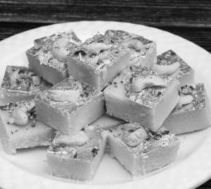 Khoya Kaju Barfi