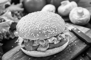 Aloo Tikki Burger