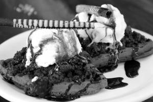 Brownie Waffle with Ice cream