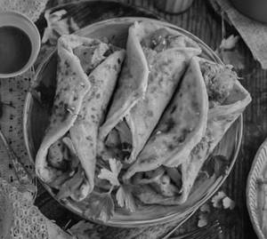 Chicken Egg Roll