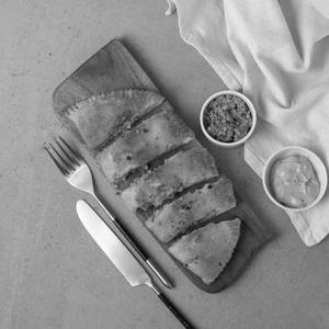 Stuffed Chicken Keema Garlic Bread