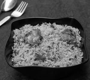 Schezwan Chicken Fried Rice