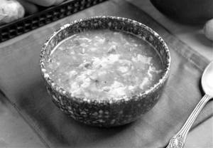 Chicken Manchow Soup With Cripsy Noodles