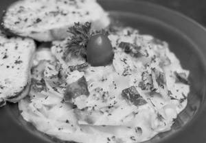 Alfredo In Wonderland Bacon