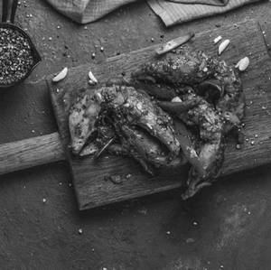 Pepper Garlic Crab Whole