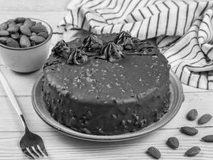 Almond Rocher Cake