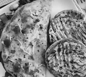 Lasuni Masala Double Egg Omelette