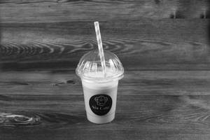 Black Current Shake