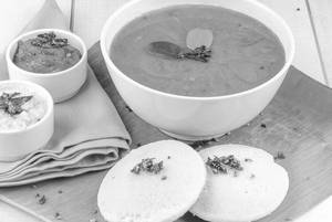 Idli Sambhar (2 Pcs)