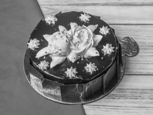 Eggless Chocolate Cake  (500 gms)          