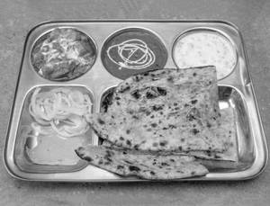 Shanker Special Naan Thali