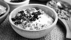 Dried Berries With Granola Yoghurt