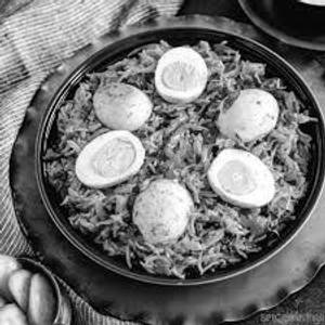Anda biryani [2 anda, 4 pieces]