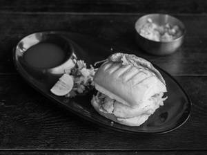 Vada Pav