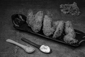 Golden Fried Chicken Wings