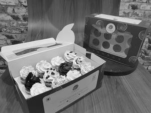 Box Of 12 Cupcakes