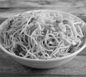Hakka Noodles Veg