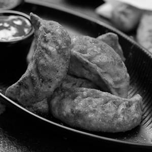 Paneer Fried Momos(5pcs)