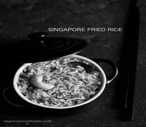 Singapore Veg Fried Rice