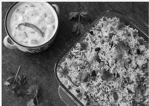VEG BIRYANI WITH RAITA