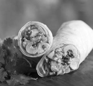 Murgh Malai Tikka Roll
